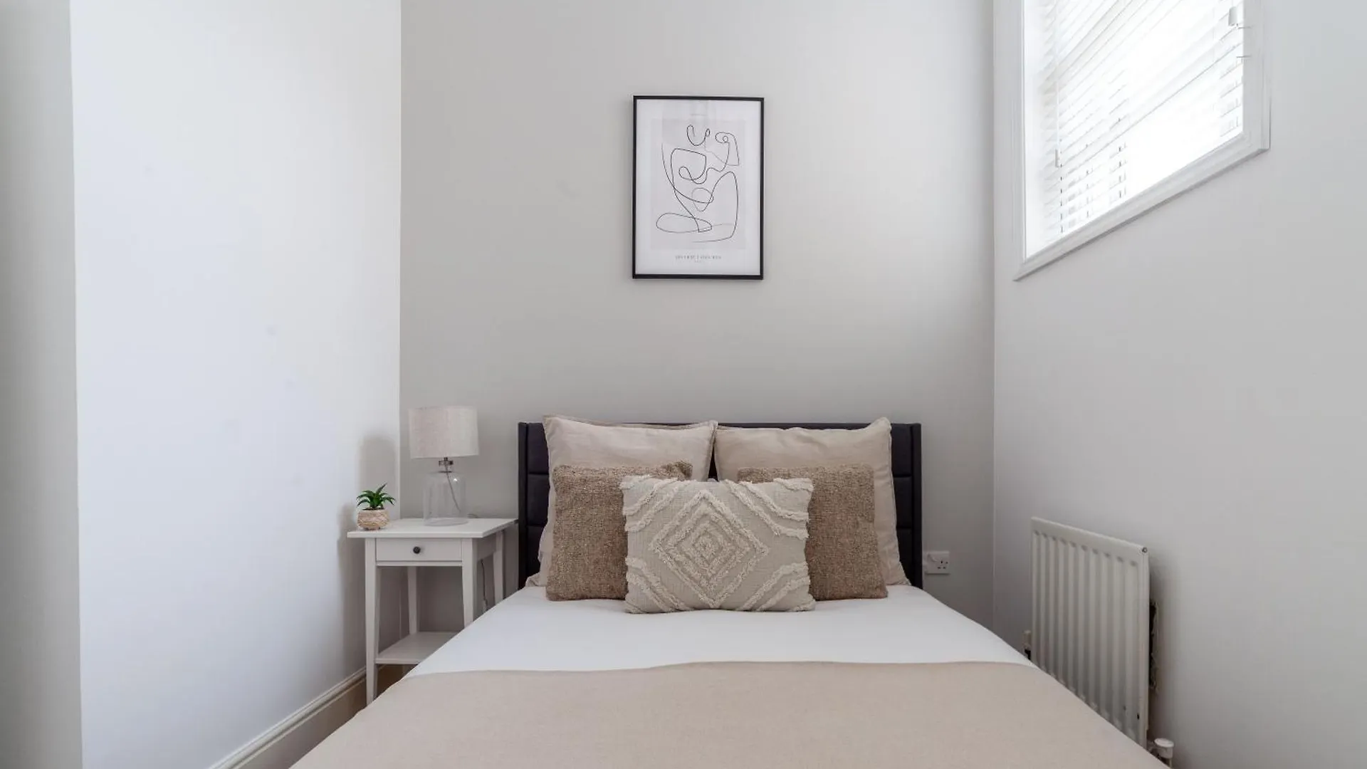 The Haggerston Collection location